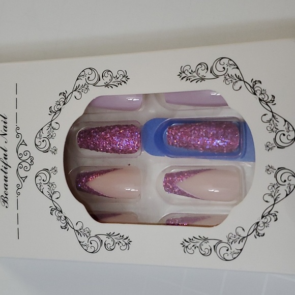 NWOT Press-on Nail Sets (9 sets total) - Picture 2 of 10